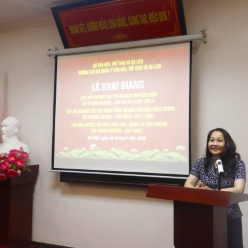 Lớp học chứng chỉ quản lý hành chính nhà nước